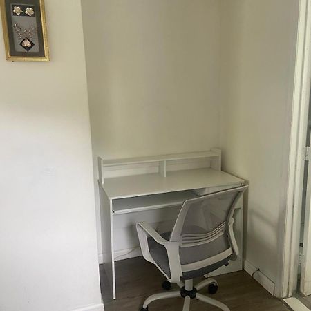 Cozy Room With Private Bathroom New York Extérieur photo